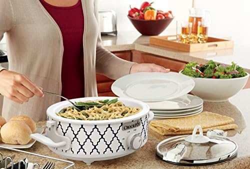 2.5 Quart Compact Casserole Slow Cooker - Curated Catalog D8
